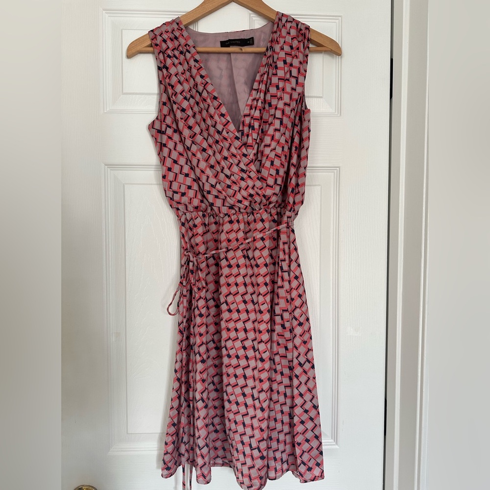 The Limited Geo print Women XS knee length with waist tie